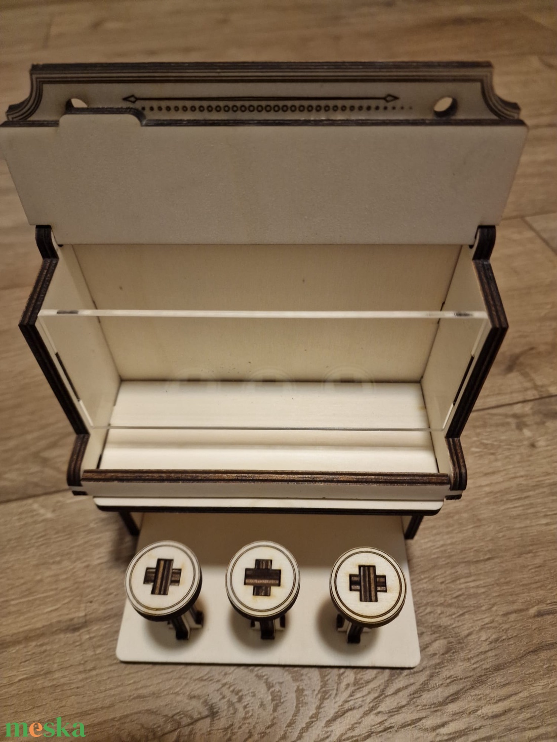 MADÁRBÁR, madáretető fából. - otthon & életmód - ház & kert - madáretető & itató - Meska.hu