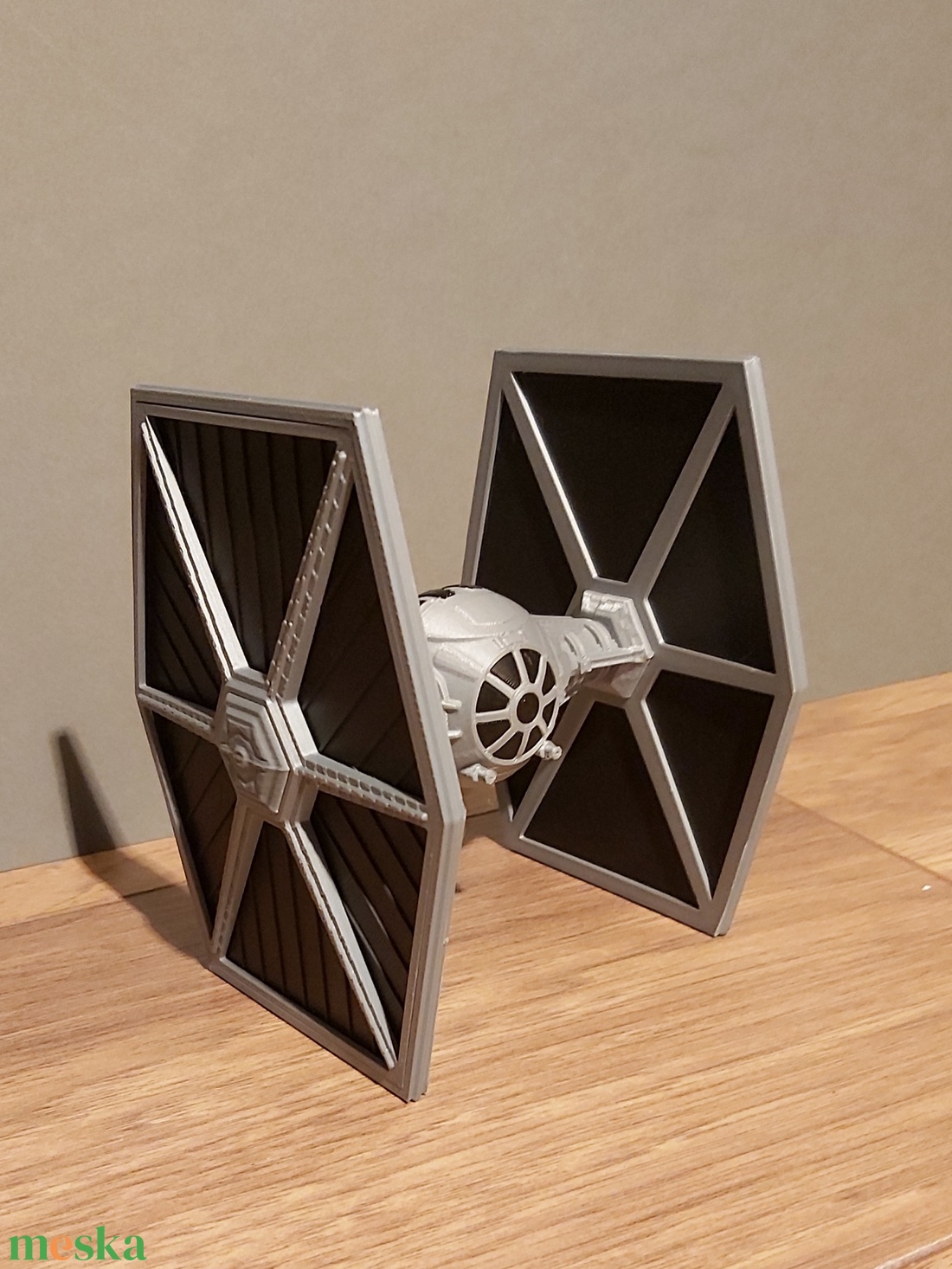 Birodalmi vadászgép, TIE fighter. - művészet - makett, modell - Meska.hu Birodalmi vadászgép, TIE fighter. - művészet - makett, modell - Meska.hu