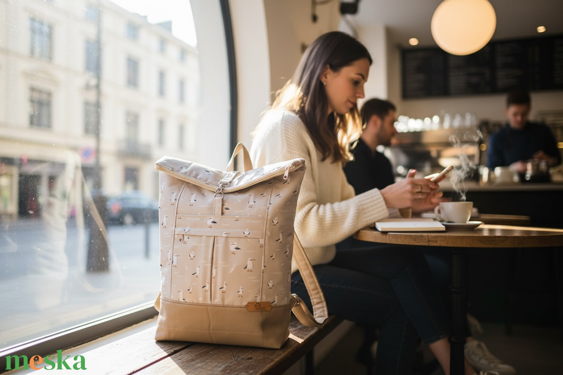 #HMA7 Blaur sirály mintás vízhatlan rolltop hátizsák  - táska & tok - laptoptáska, laptop hátizsák - Meska.hu