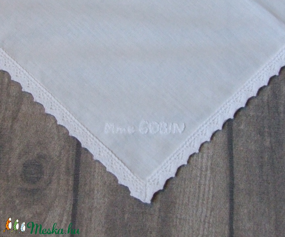 Névre szóló zsebkendő hímzés -  - Meska.hu