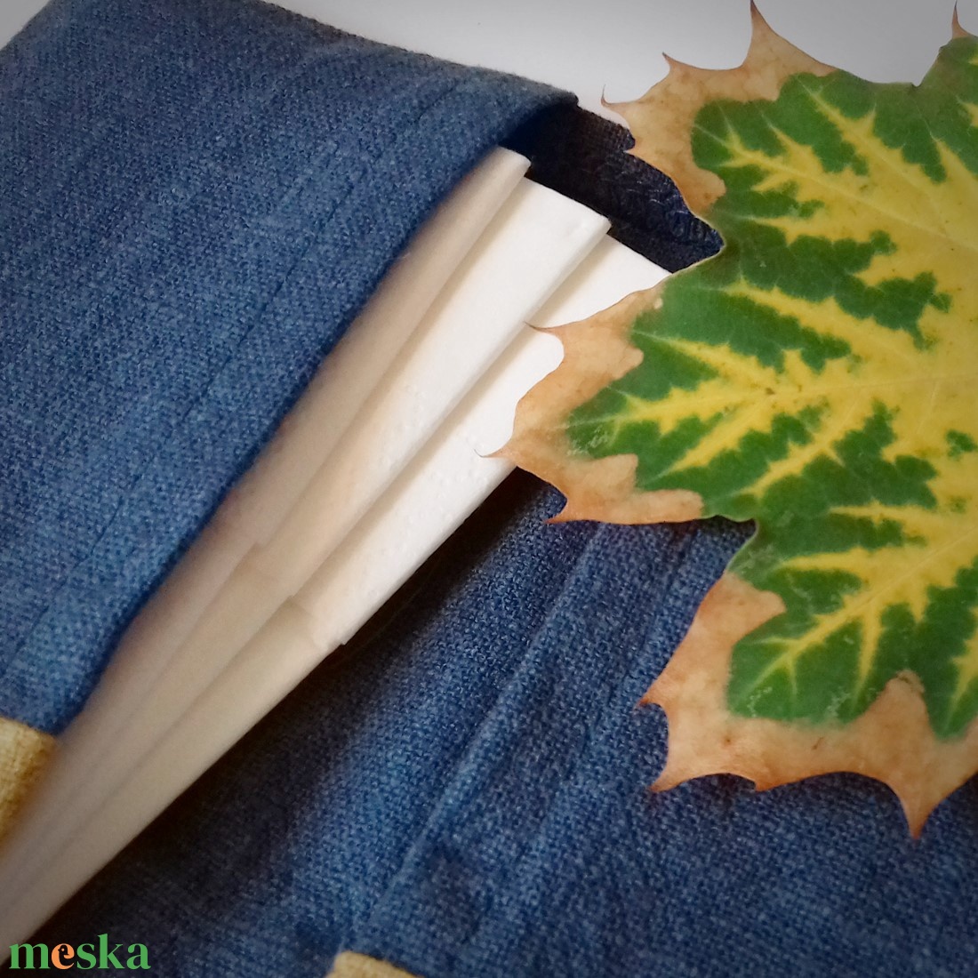 Zsebkendőtartó tárca, tok okker és kék színben - iskolába vagy munkahelyre - táska & tok - pénztárca & más tok - zsebkendőtartó tok - Meska.hu