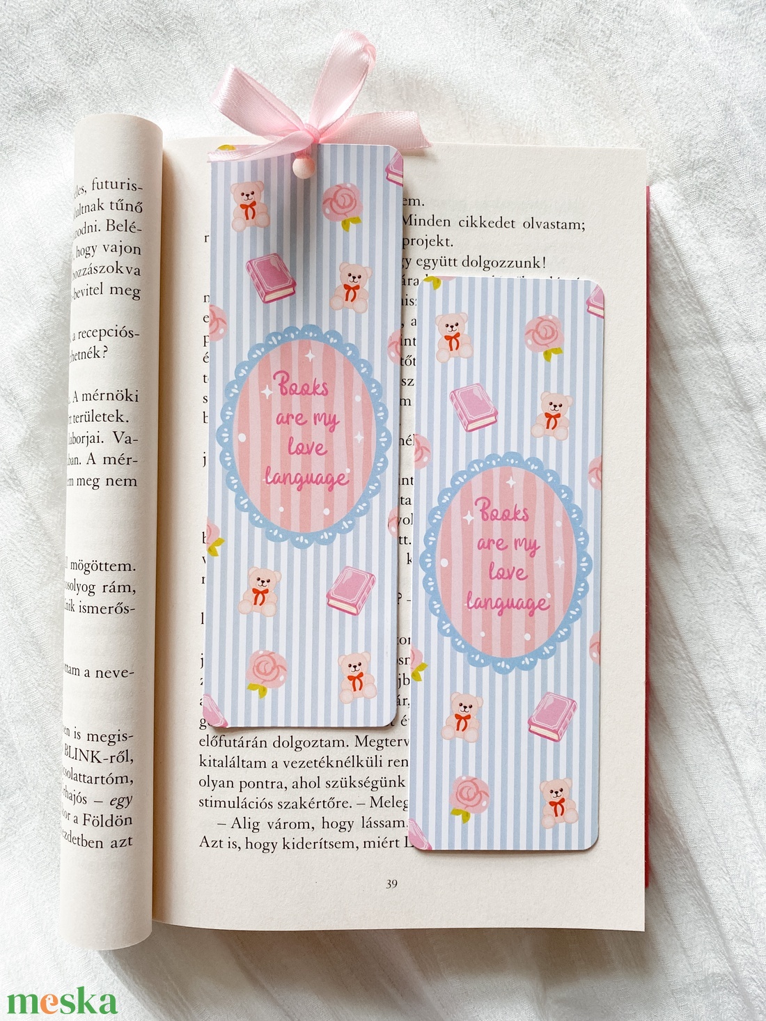 Books are my love language - könyvjelző - könyv & zene - könyvjelző - Meska.hu