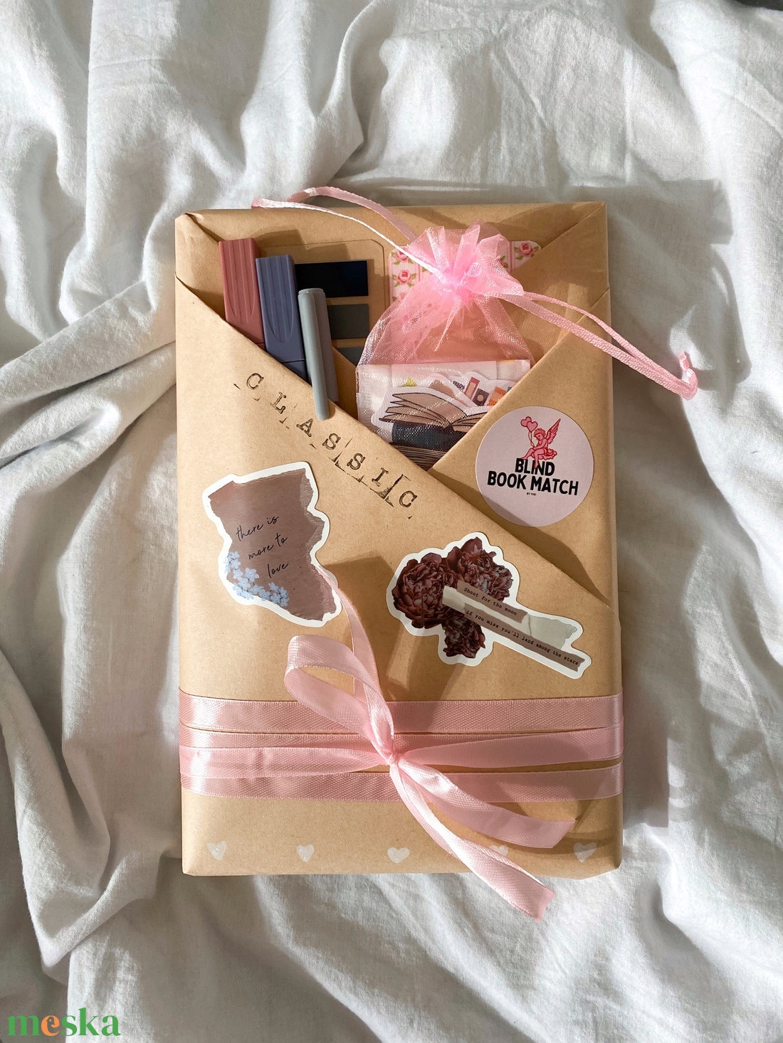 Blind date with a book (klasszikus) - könyves zsákbamacska - könyv & zene - könyv - Meska.hu