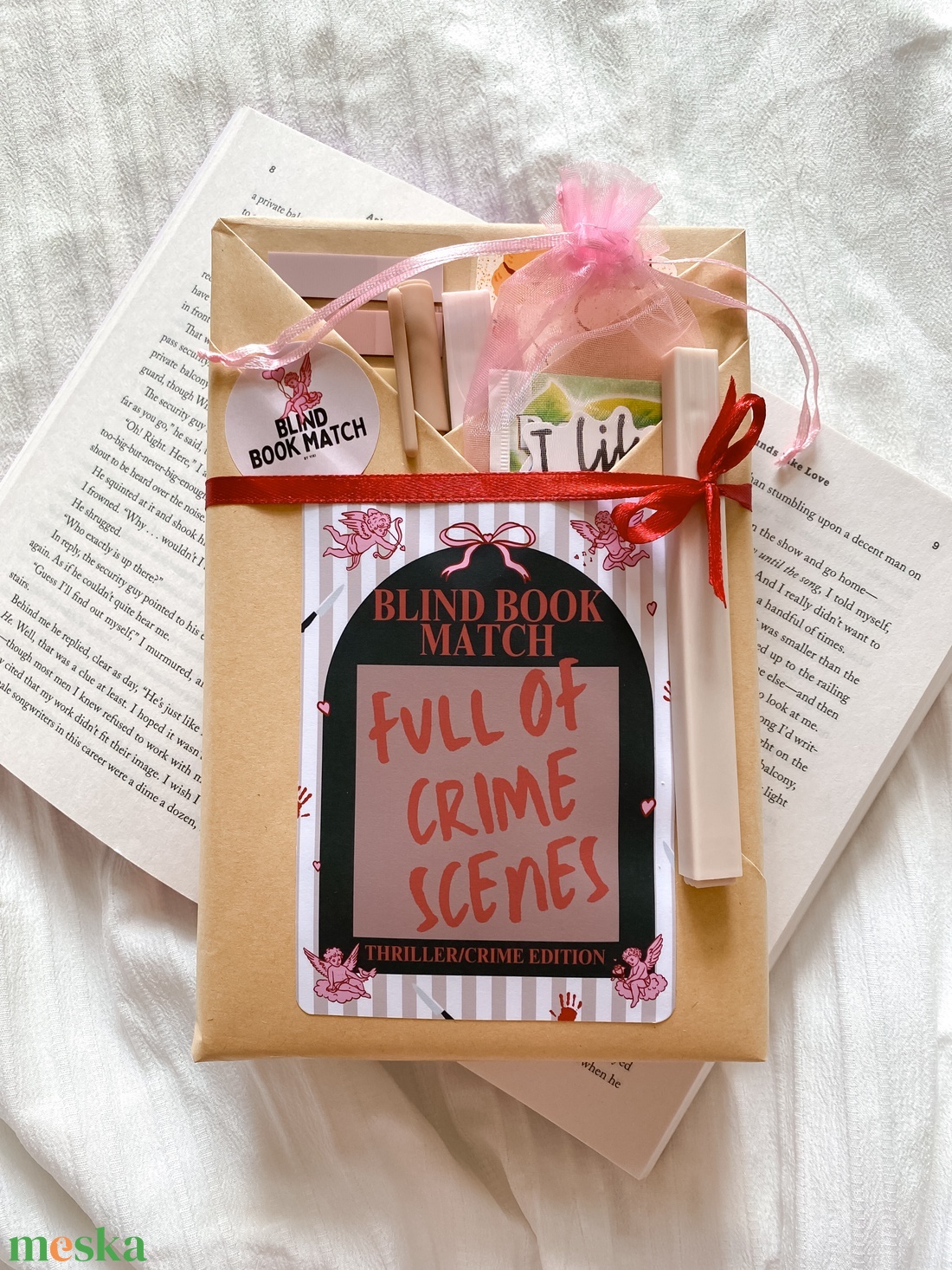 Blind date  with a book (thriller/krimi) - könyves zsákbamacska - könyv & zene - könyv - Meska.hu