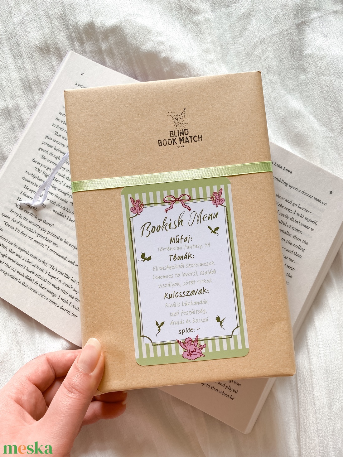 Blind date  with a book (fantasy) - könyves zsákbamacska - könyv & zene - könyv - Meska.hu