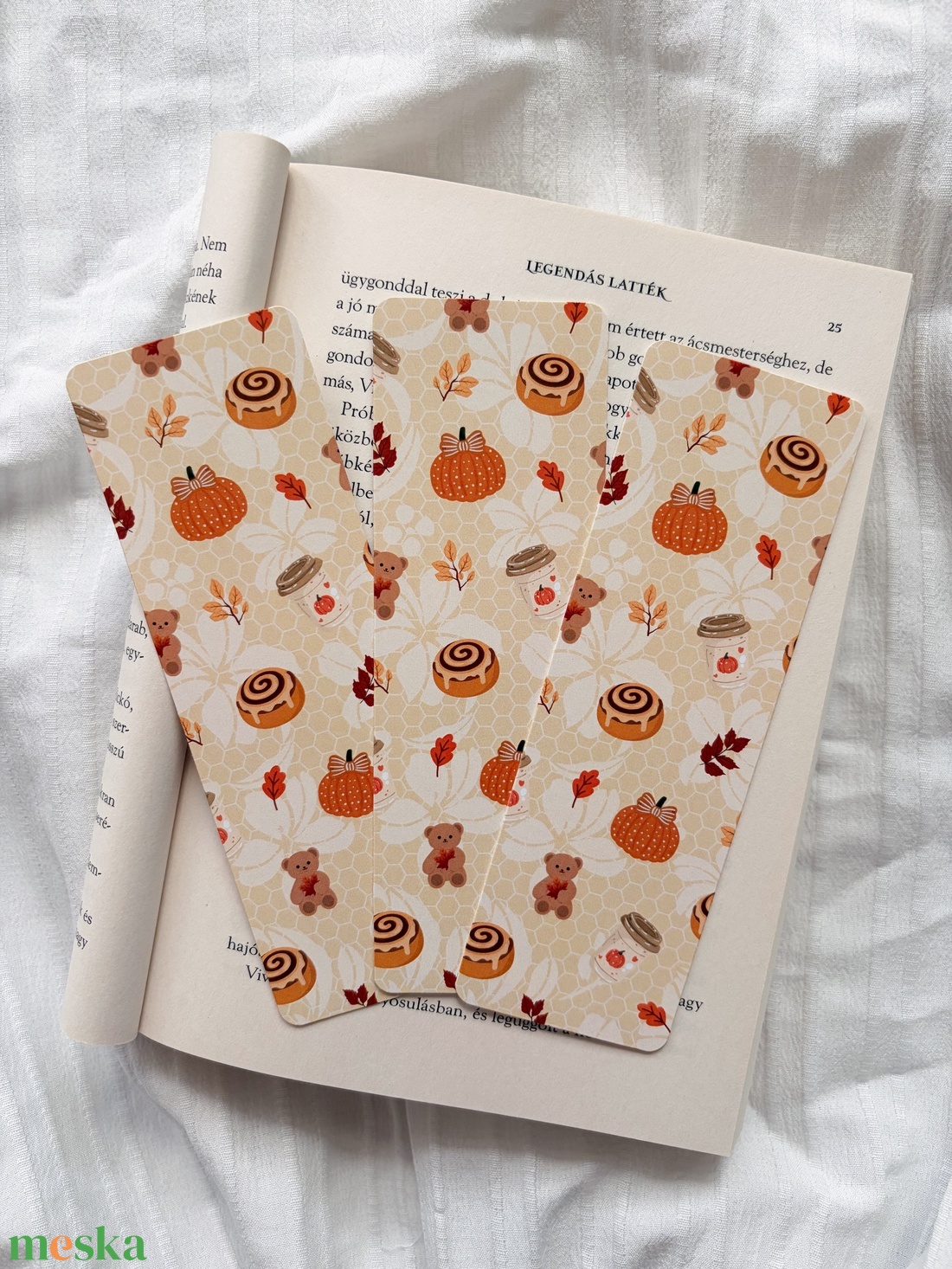 I smell autumn - könyvjelző - könyv & zene - könyvjelző - Meska.hu