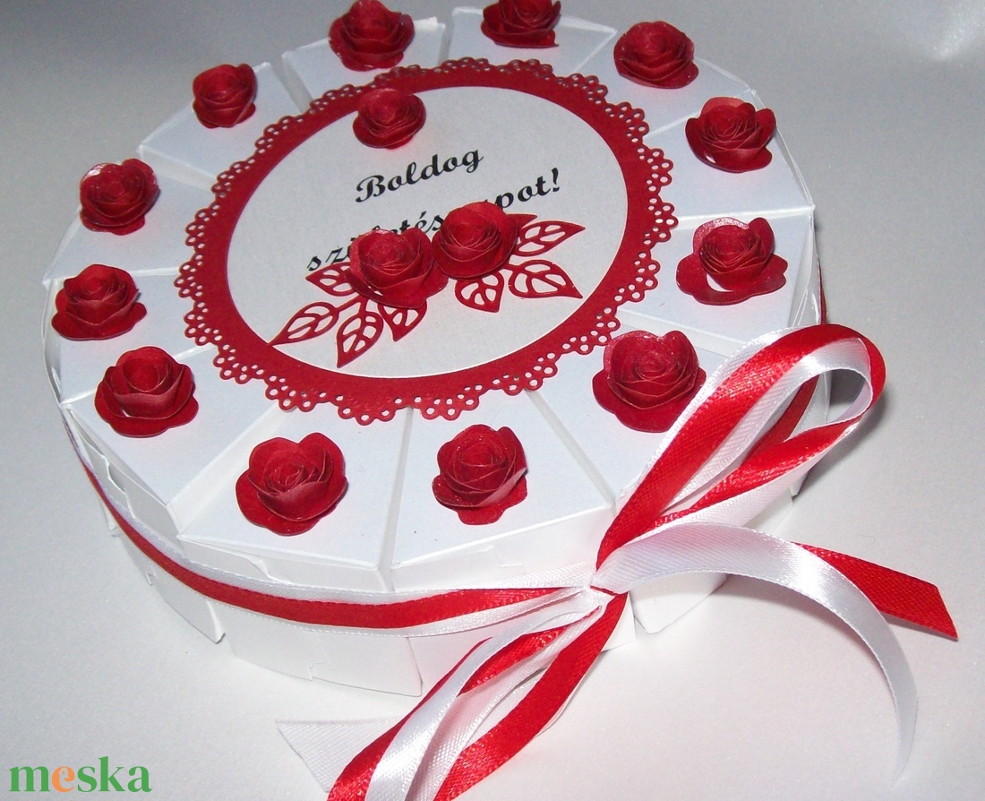 Pénzajándék átadó torta - piros-fehér, mini - otthon & életmód - papír, írószer - ajándékozás kellékei - papírtorta - Meska.hu Pénzajándék átadó torta - piros-fehér, mini - otthon & életmód - papír, írószer - ajándékozás kellékei - papírtorta - Meska.hu