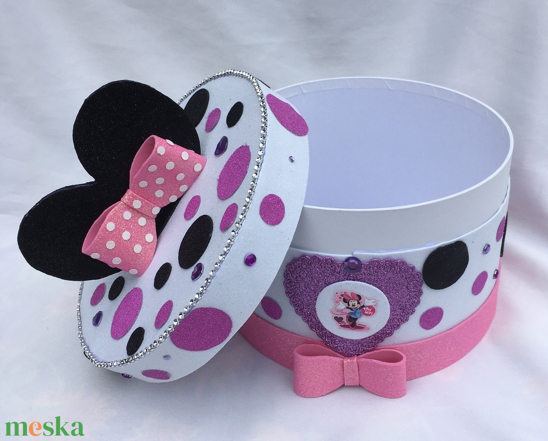 Minnie egeres torta kislányoknak - játék & sport - babalátogató ajándékcsomag - Meska.hu