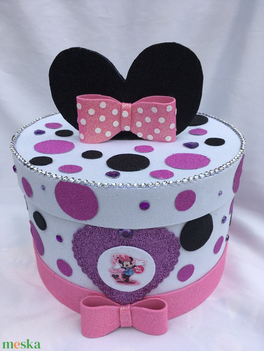 Minnie egeres torta kislányoknak - játék & sport - babalátogató ajándékcsomag - Meska.hu