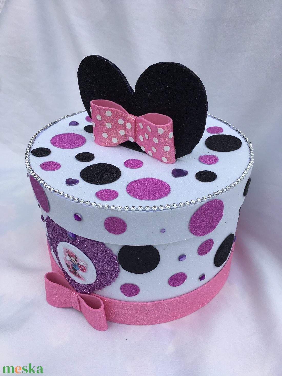 Minnie egeres torta kislányoknak - játék & sport - babalátogató ajándékcsomag - Meska.hu