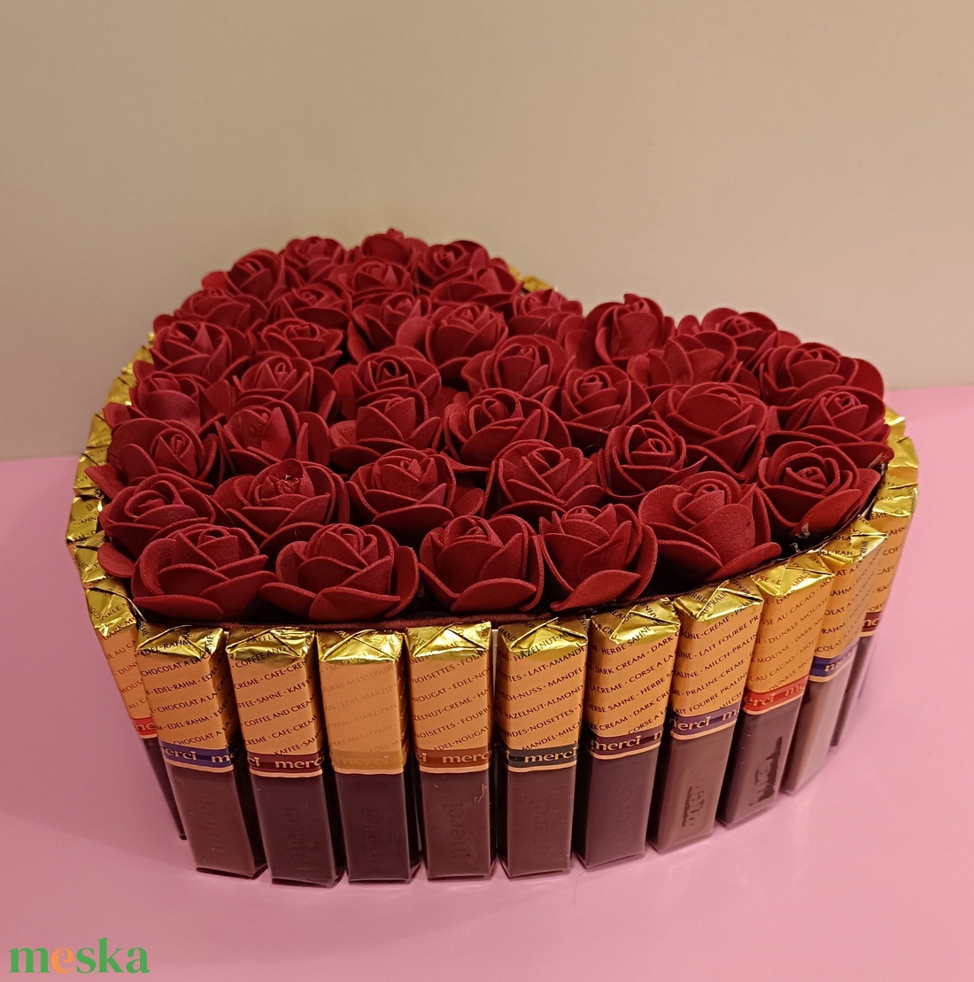 Tartós rózsabox Merci desszerttel - otthon & életmód - virágdekoráció - virágok - virágbox - Meska.hu