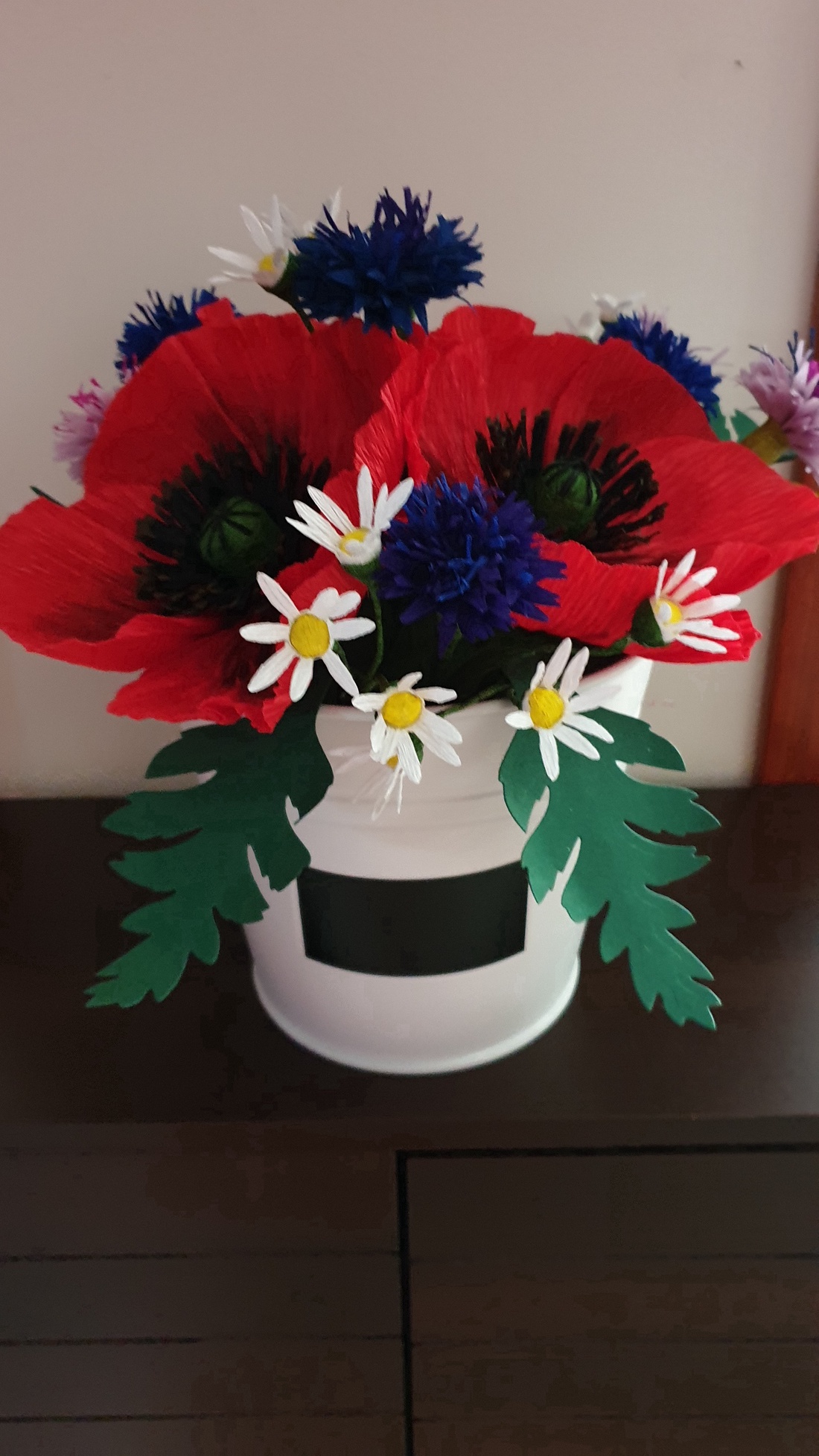 Élethű nyári virágok papírból fém vödörben 1 - otthon & életmód - dekoráció - Meska.hu