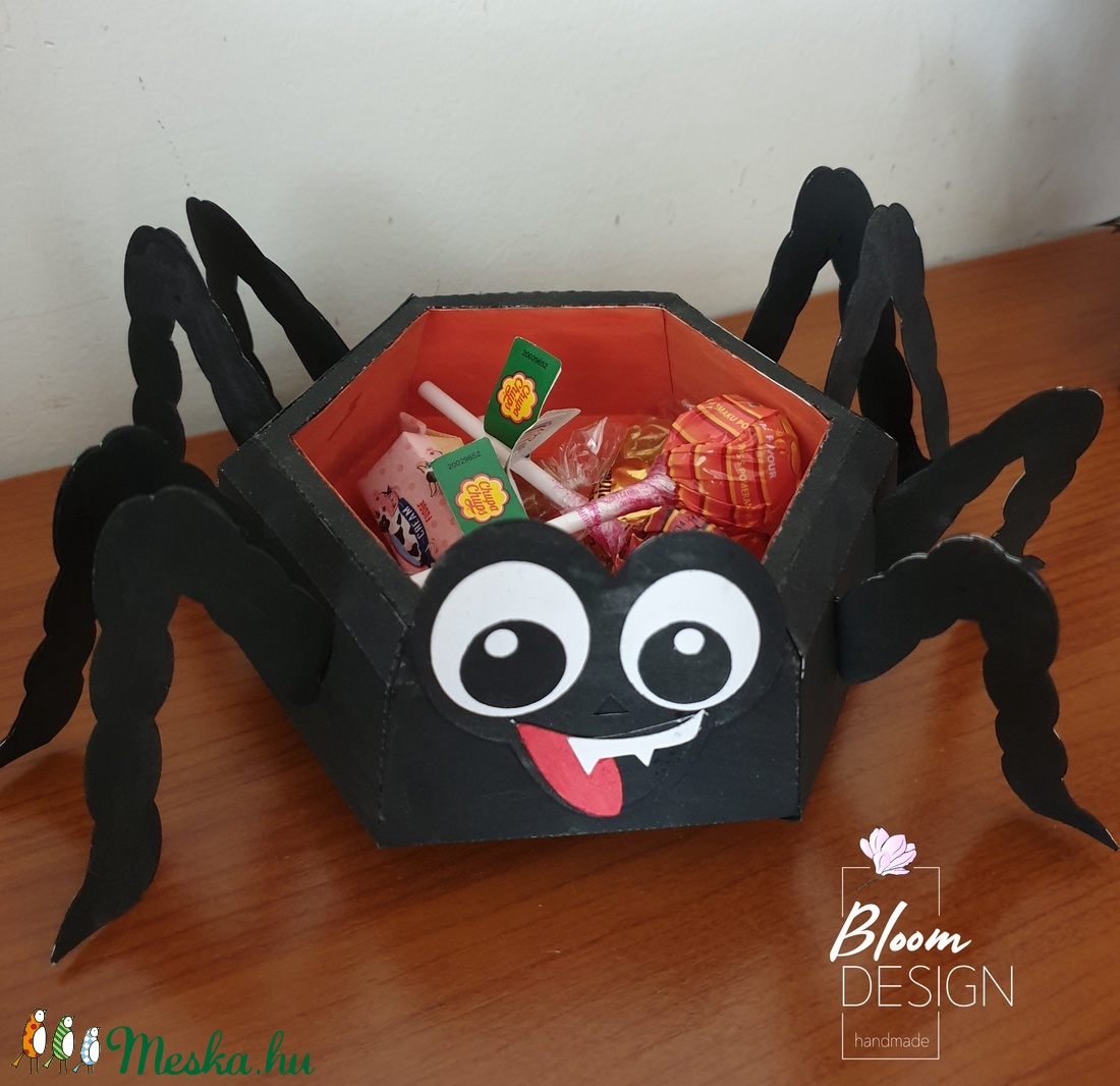 Halloween-i édesség kínáló pókocska papírból - otthon & életmód - Meska.hu Halloween-i édesség kínáló pókocska papírból - otthon & életmód - Meska.hu