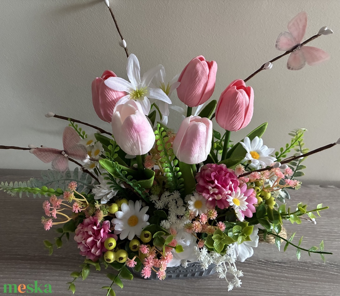 Tavaszi asztaldísz - otthon & életmód - dekoráció - asztal és polc dekoráció - asztaldísz - Meska.hu