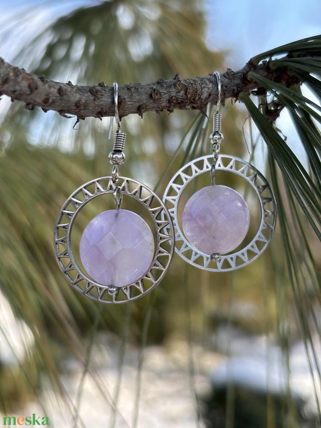 Pure-Ametiszt ásványfülbevaló nemes acél keretbe foglalva - ékszer - fülbevaló - karika fülbevaló - Meska.hu