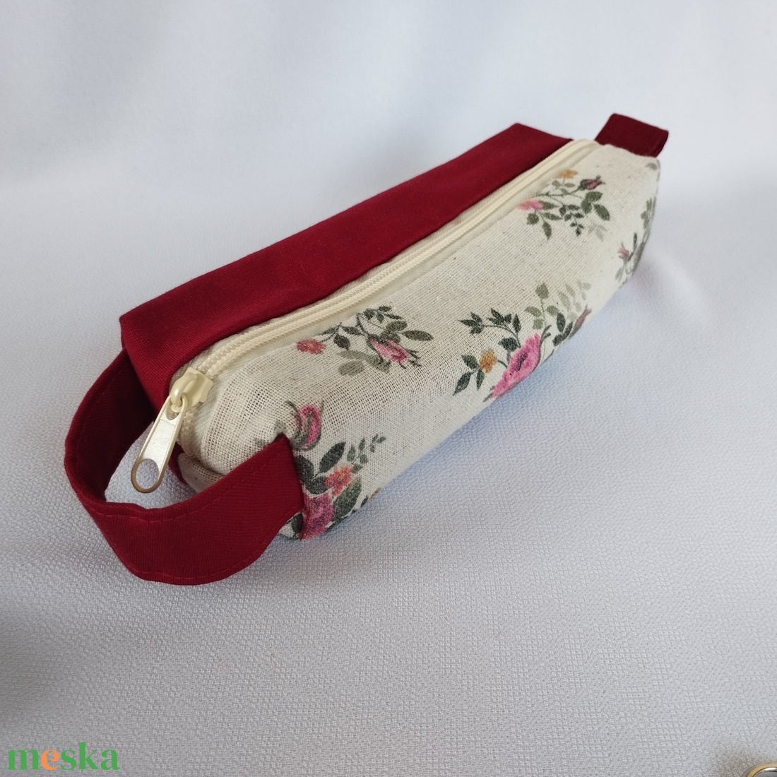 Neszesszer/tolltartó -BordóRózsa - otthon & életmód - papír, írószer - tolltartó & ceruzatekercs - Meska.hu