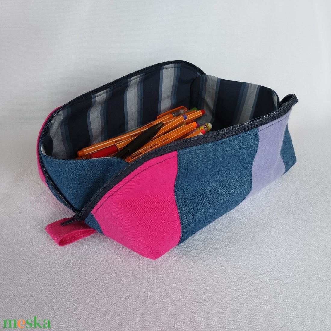 Hatalmas turkálós tolltartó/neszesszer  - táska & tok - neszesszer - Meska.hu