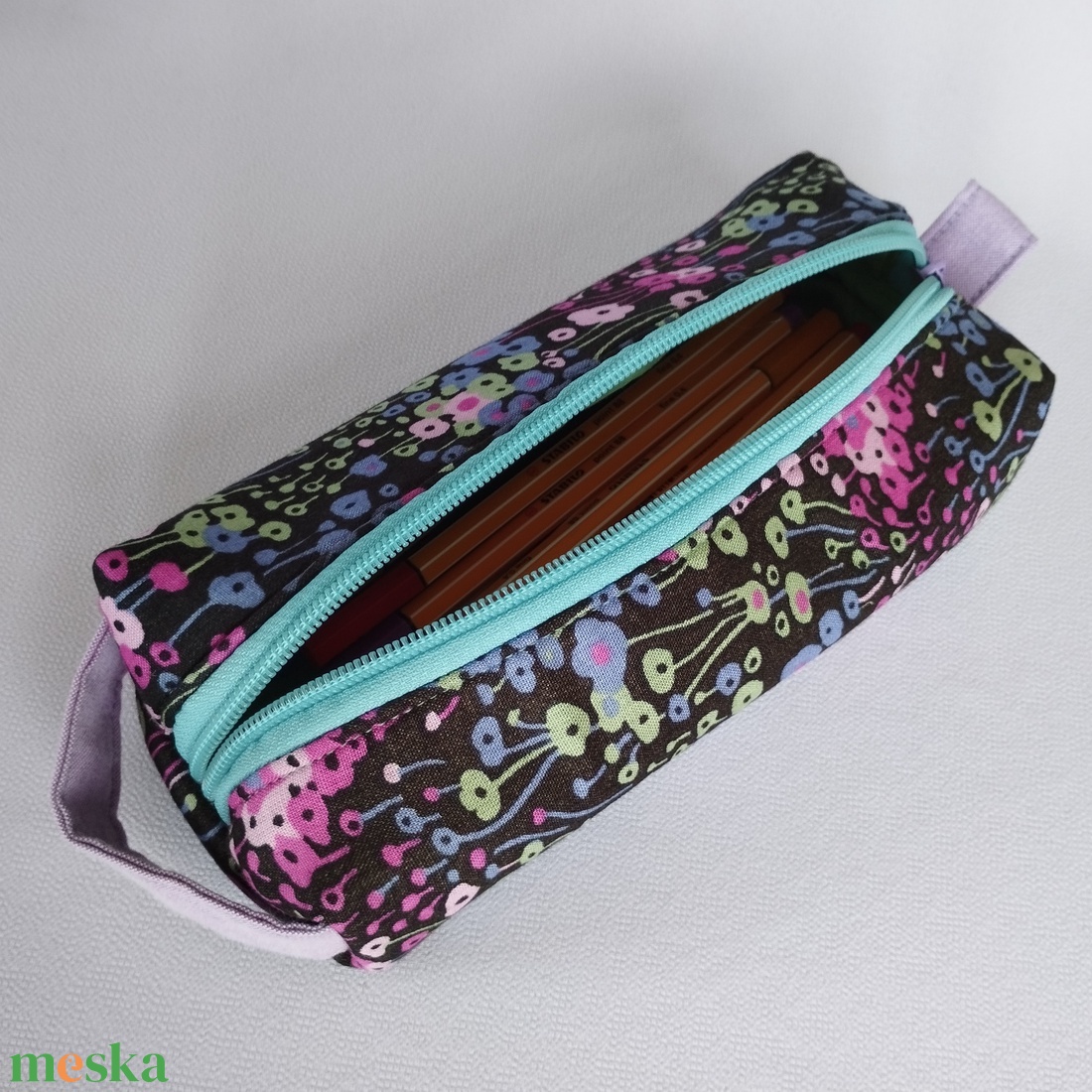 Tolltartó/neszesszer - Neon - táska & tok - neszesszer - Meska.hu