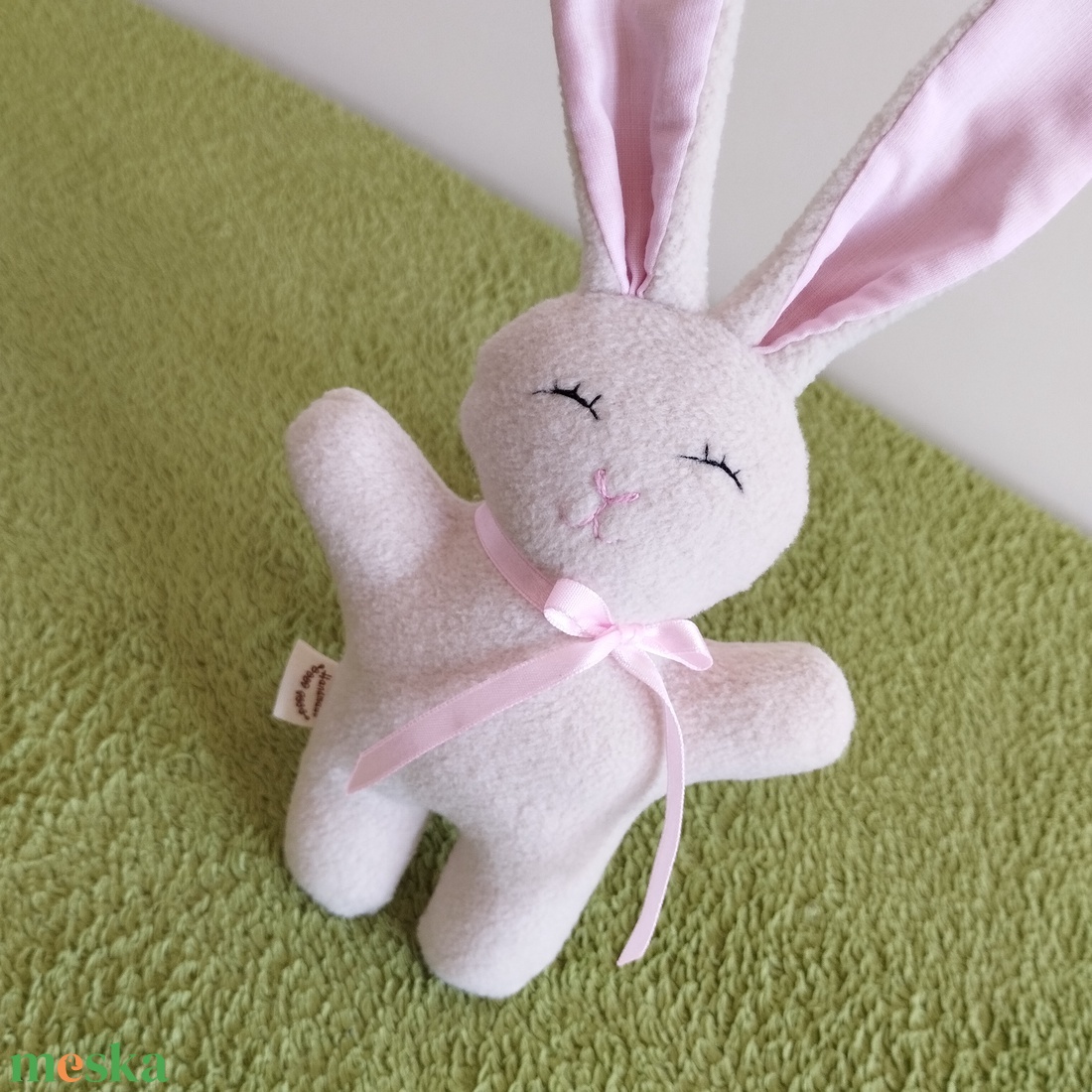 Nyuszi - Mia - játék & sport - plüssállat & játékfigura - nyuszi - Meska.hu