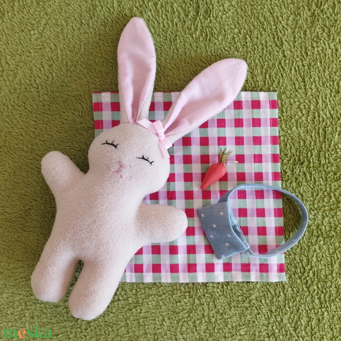 Nyuszi - Molli - játék & sport - plüssállat & játékfigura - nyuszi - Meska.hu