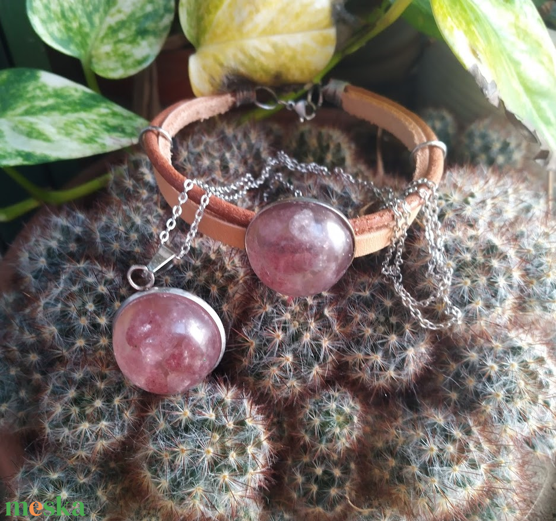 ORGONIT gyógyító koncentráció cseresznyekvarc és hegyikristály ásvány, bőr és nemesacél karkötő, nyaklánc szett - ékszer - ékszerszett - Meska.hu