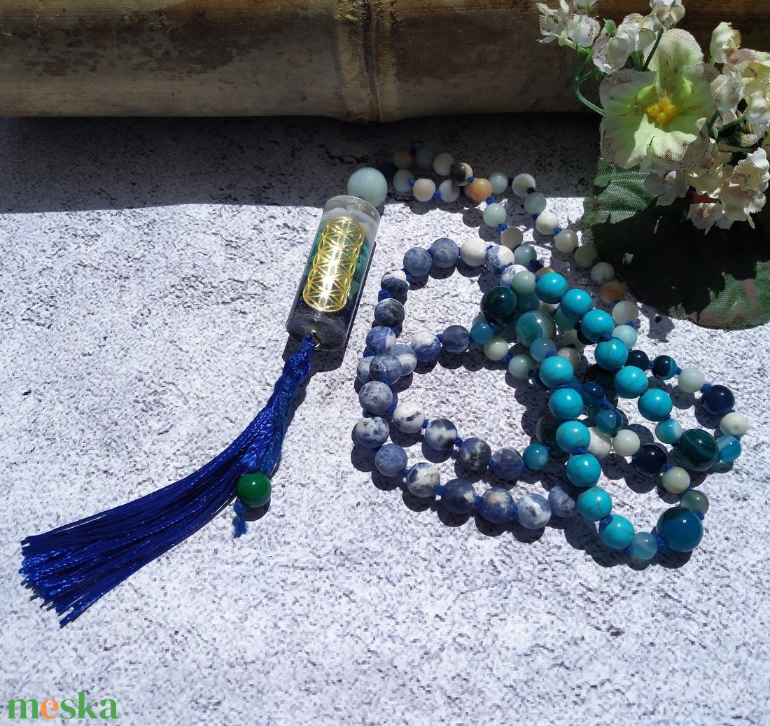 ORGONIT mala 108 szemes, kalcedon, türkiz és lapis lazuli medállal, türkiz, achát, amazonit, szodalit ásványokkal - otthon & életmód - dekoráció - spiritualitás - mala - Meska.hu