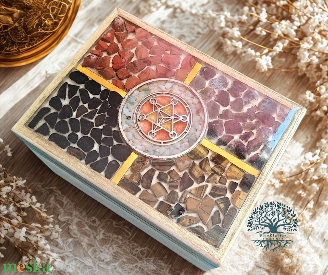 Orgonit doboz amazonit, jáspis, turmalin, tigrisszem,  mohaachát ásványokkal - ékszer - ékszertartó - ékszerdoboz - Meska.hu