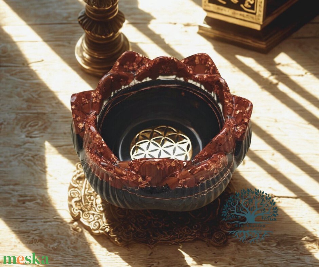 ORGONIT önzetlenség lótuszvirág gyertyatartó jáspis és sungit ásványokból - otthon & életmód - gyertya, illat, aroma - mécses és mécsestartó - Meska.hu