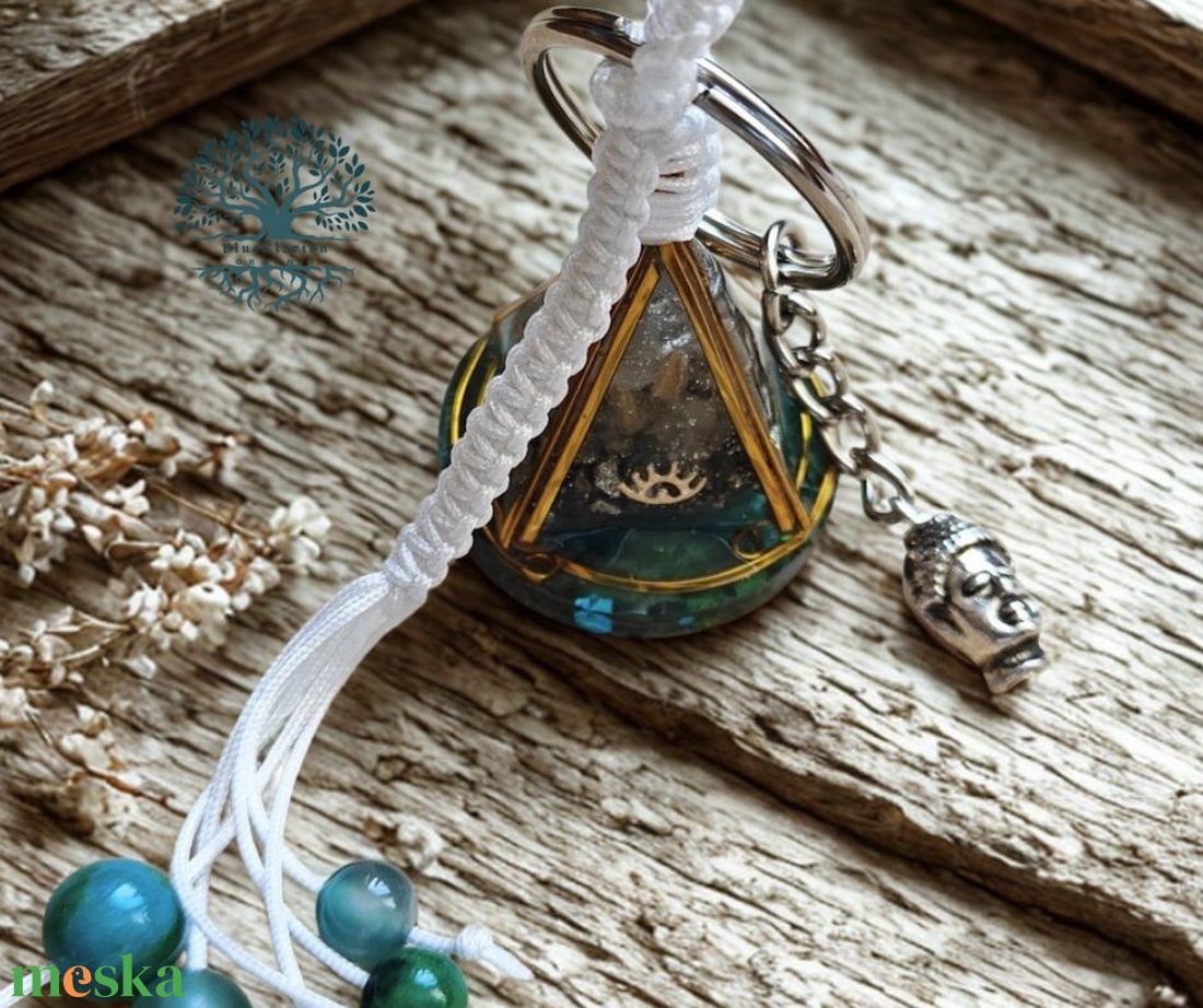 Orgonit rutilkvarc és pirit mini piramis kulcstartó - táska & tok - kulcstartó & táskadísz - kulcstartó - Meska.hu