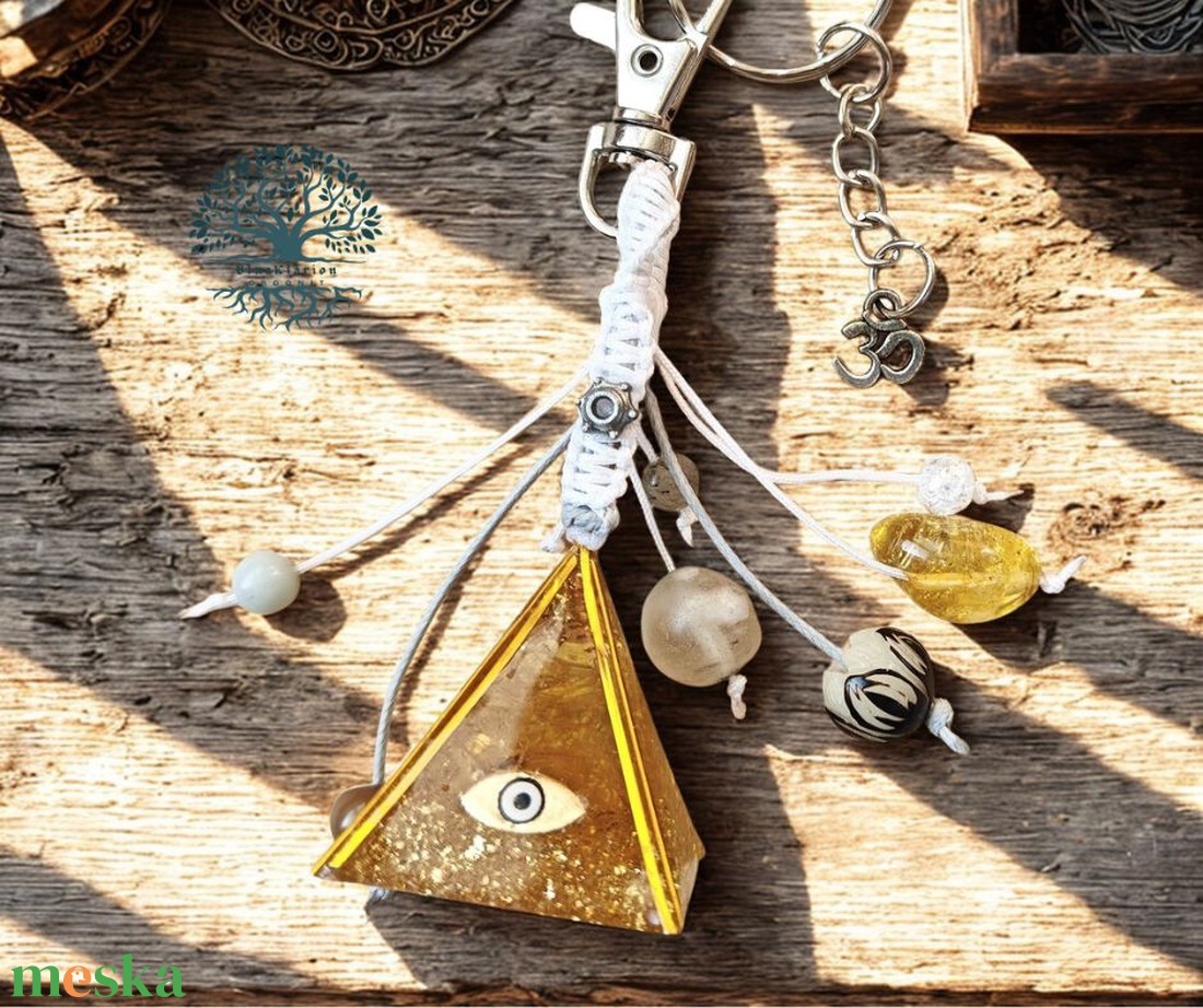 Orgonit ragyogás mini piramis kulcstartó - táska & tok - kulcstartó & táskadísz - kulcstartó - Meska.hu