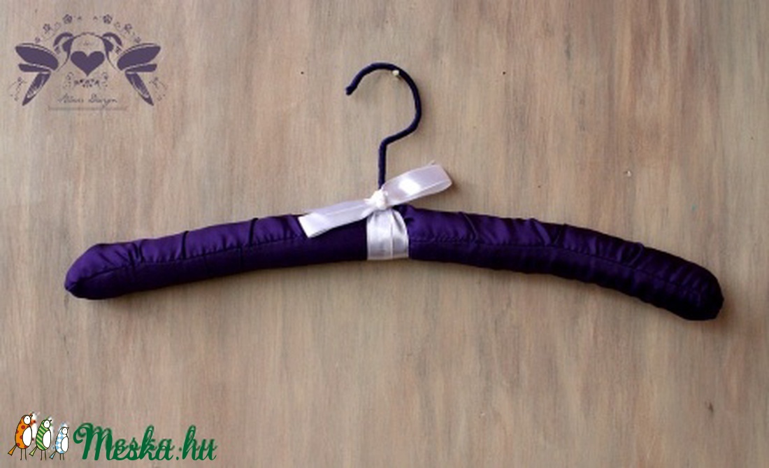 -30 % akció!! - Design textil vállfák - exkluzív boudoir kellék, lila selyem vállfa -  - Meska.hu