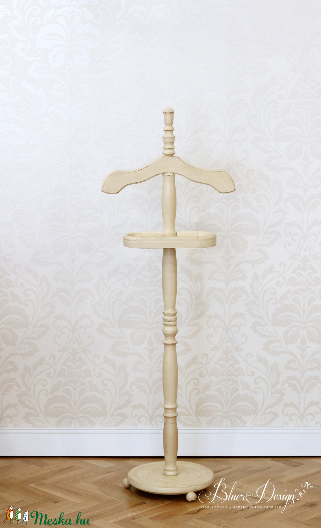 Vintage női szobainas - ruhaállvány - shabby chic fotóskellék - - Meska.hu Vintage női szobainas - ruhaállvány - shabby chic fotóskellék - - Meska.hu