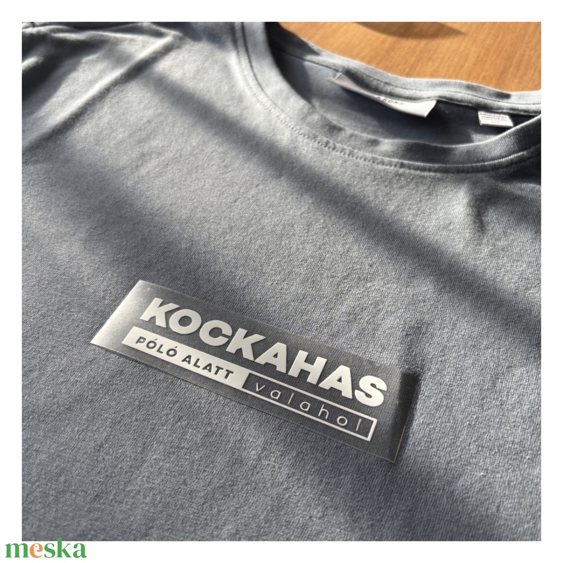 Pólóra vasalható fólia - Kockahas - ruha & divat - férfi ruha - póló - Meska.hu Pólóra vasalható fólia - Kockahas - ruha & divat - férfi ruha - póló - Meska.hu