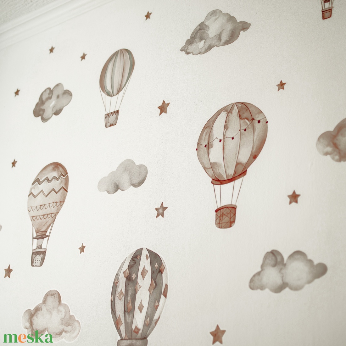 Hőlégballonos falmatrica � matt, átlátszó fólián - baba - mama - babaszoba dekoráció - gyerekszoba falmatrica - Meska.hu