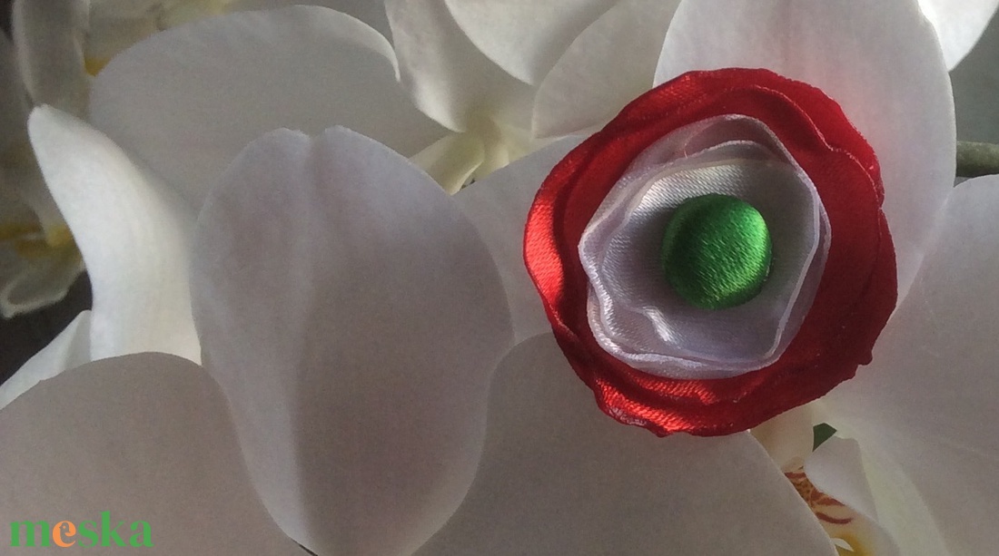 Minurit kokárda kitűző -  - Meska.hu