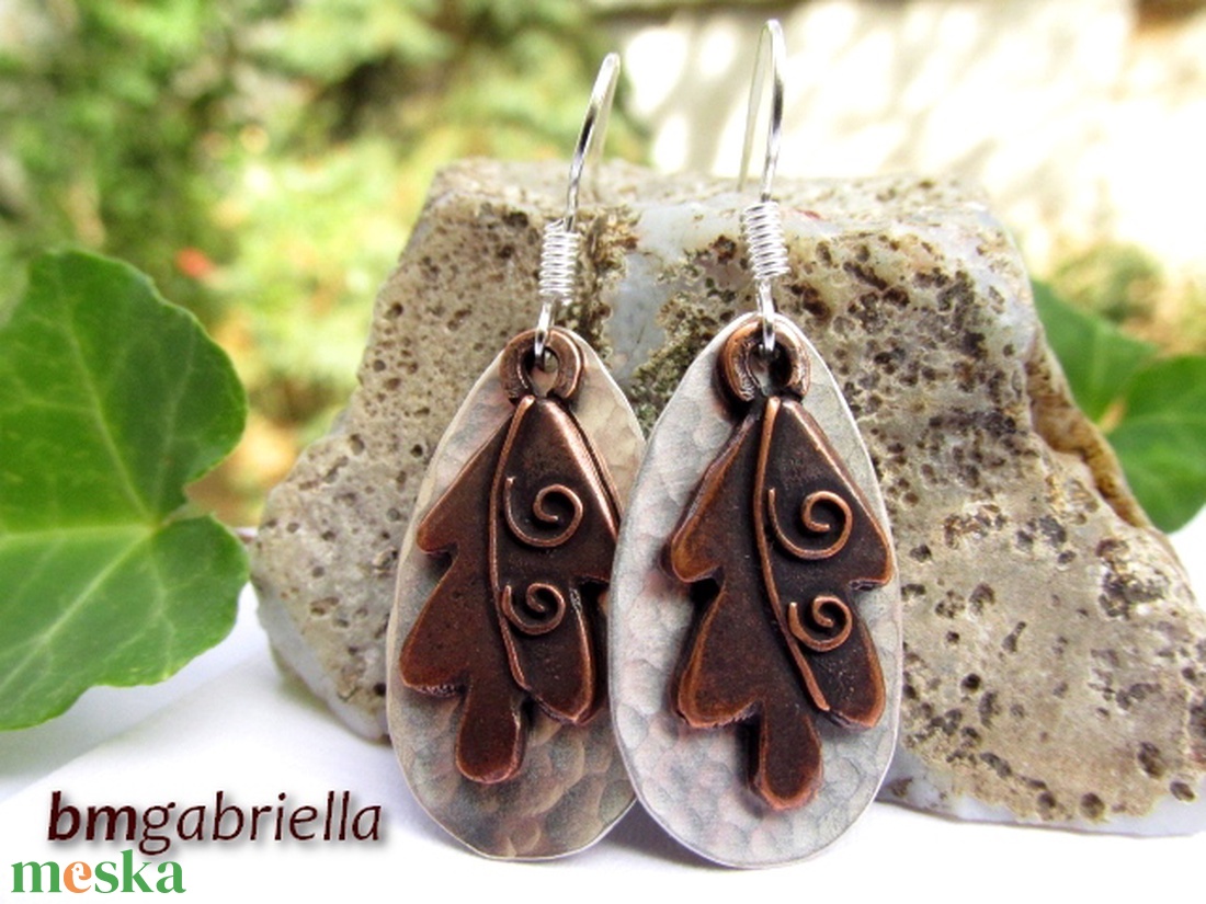 Tölgylevél - kézműves fülbevaló - egyedi tervezésű kézműves ékszer - ékszer - fülbevaló - lógó csepp fülbevaló - Meska.hu