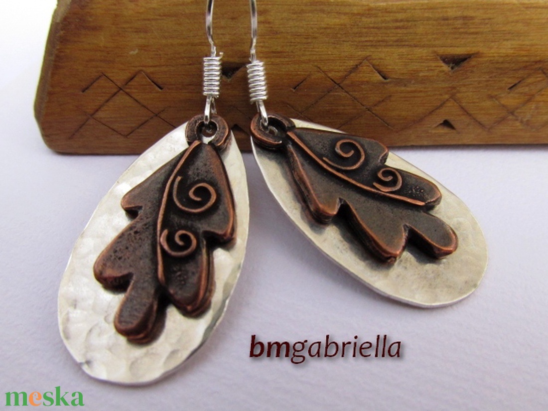 Tölgylevél - kézműves fülbevaló - egyedi tervezésű kézműves ékszer - ékszer - fülbevaló - lógó csepp fülbevaló - Meska.hu