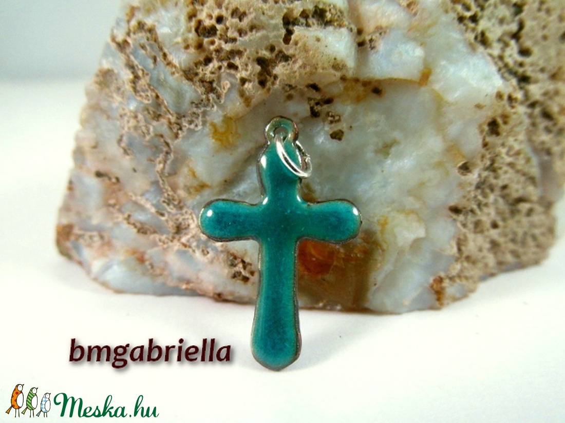 Kereszt - tűzzománc kereszt medál - türkiz - ékszer - nyaklánc - medál - Meska.hu