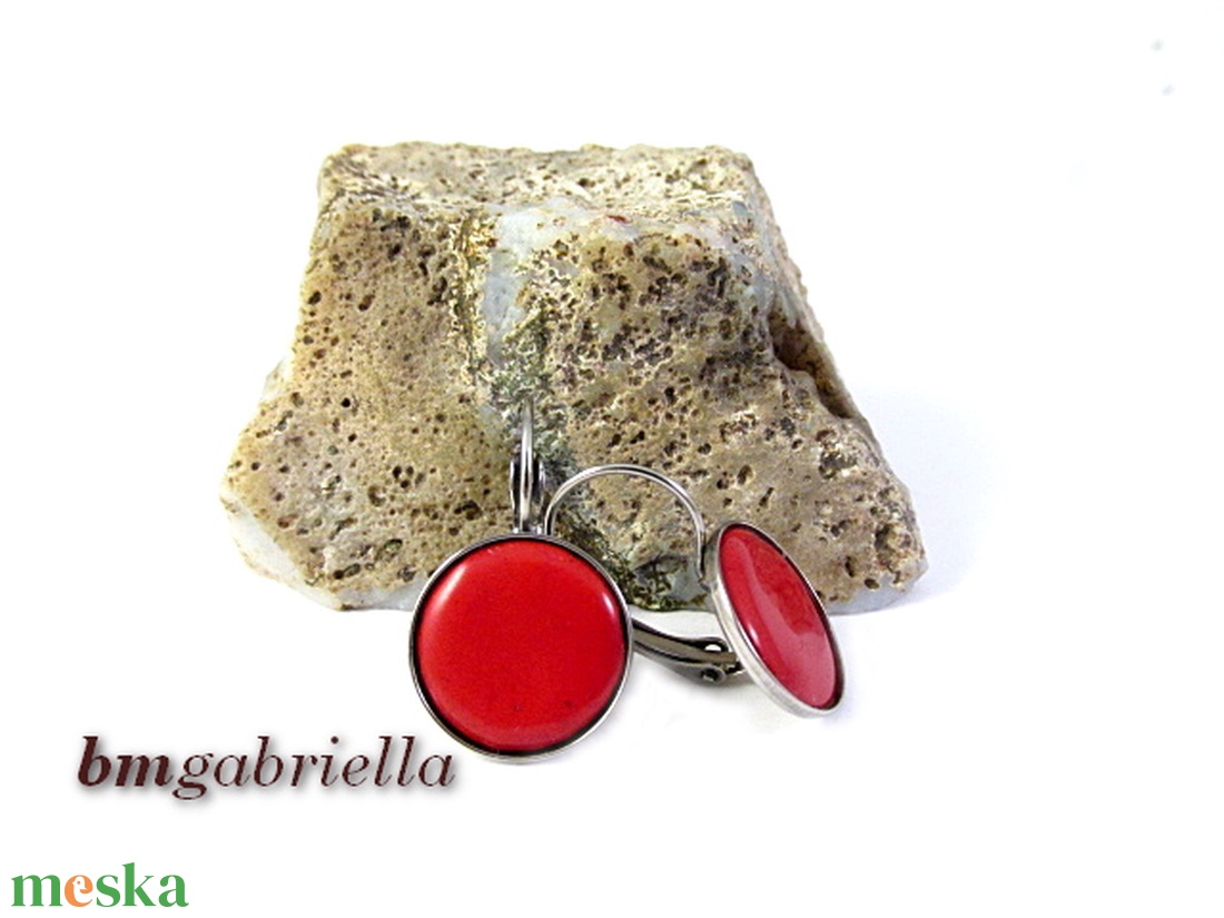 Tűzzománc fülbevaló - nemesacél, orvosi fém fülbevaló francia kapoccsal, piros tűzzománc betéttel - ékszer - fülbevaló - lógó fülbevaló - Meska.hu