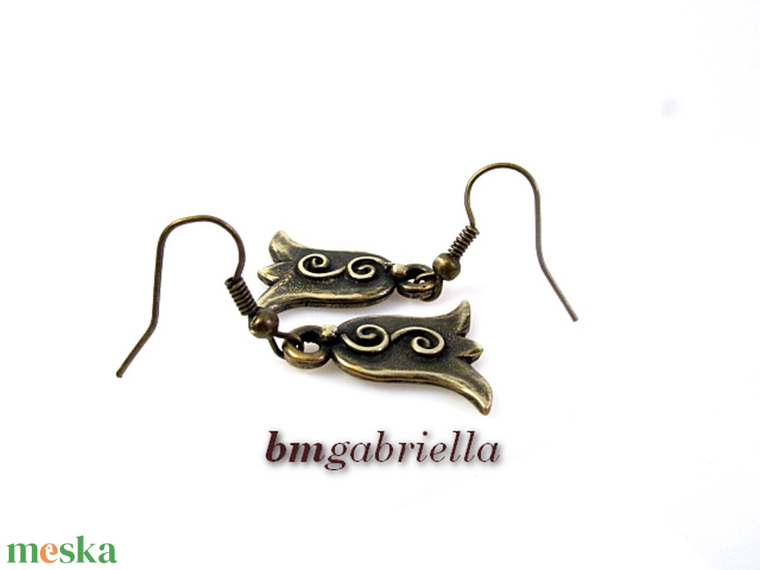 Menyecske-tulipán - tulipán fülbevaló - magyar népi motívum - egyedi tervezésű kézműves ékszer - ékszer - fülbevaló - lógó fülbevaló - Meska.hu