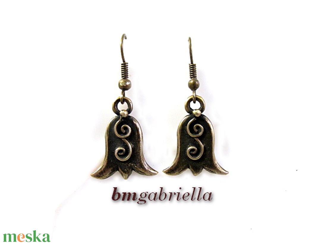 Menyecske-tulipán - tulipán fülbevaló - magyar népi motívum - egyedi tervezésű kézműves ékszer - ékszer - fülbevaló - lógó fülbevaló - Meska.hu