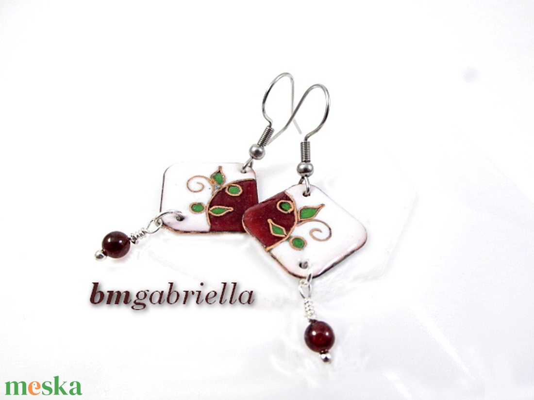 Ünnep - tűzzománc fülbevaló orvosi fém akasztón - ékszer - fülbevaló - lógó fülbevaló - Meska.hu