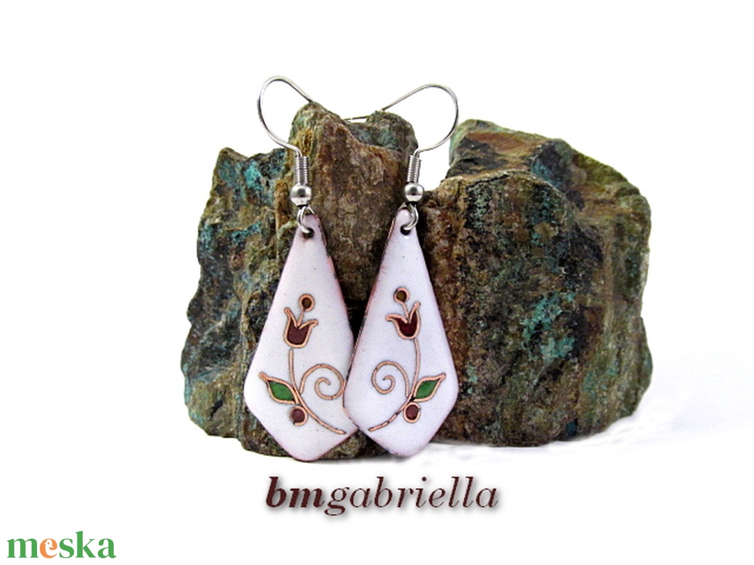 Ölelő tulipános - tűzzománc fülbevaló nemesacél akasztóval - ékszer - fülbevaló - lógó fülbevaló - Meska.hu