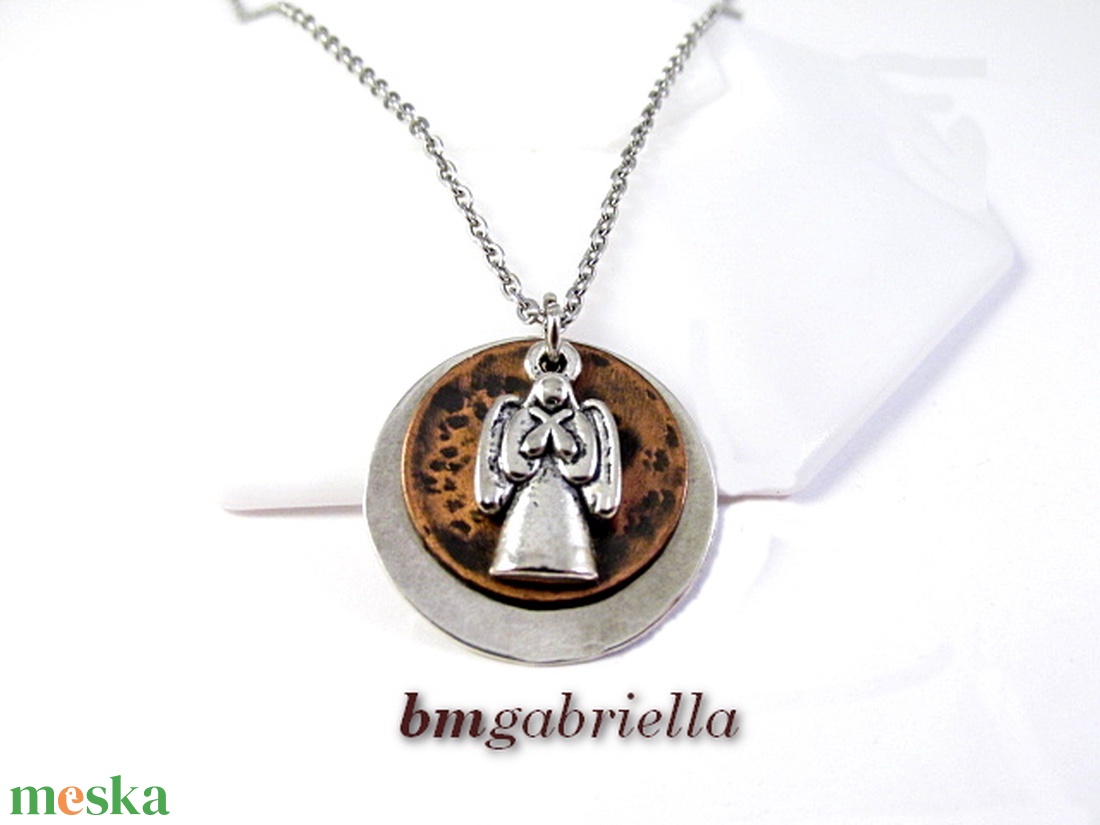 Apró angyal - egyedi tervezésű kézműves nyaklánc - ékszer - nyaklánc - medál - Meska.hu