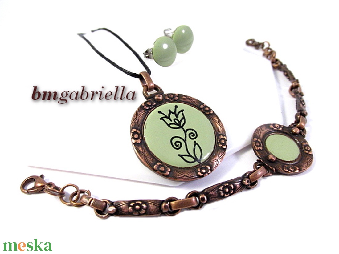 Tűzzománc ékszerszett - világoszöld pötty fülbevaló, tulipán medál, karkötő - ékszer - ékszerszett - Meska.hu