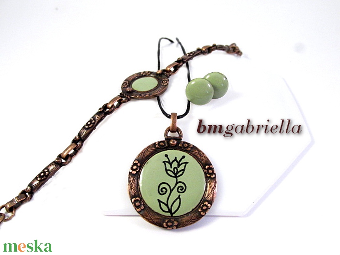Tűzzománc ékszerszett - világoszöld pötty fülbevaló, tulipán medál, karkötő - ékszer - ékszerszett - Meska.hu