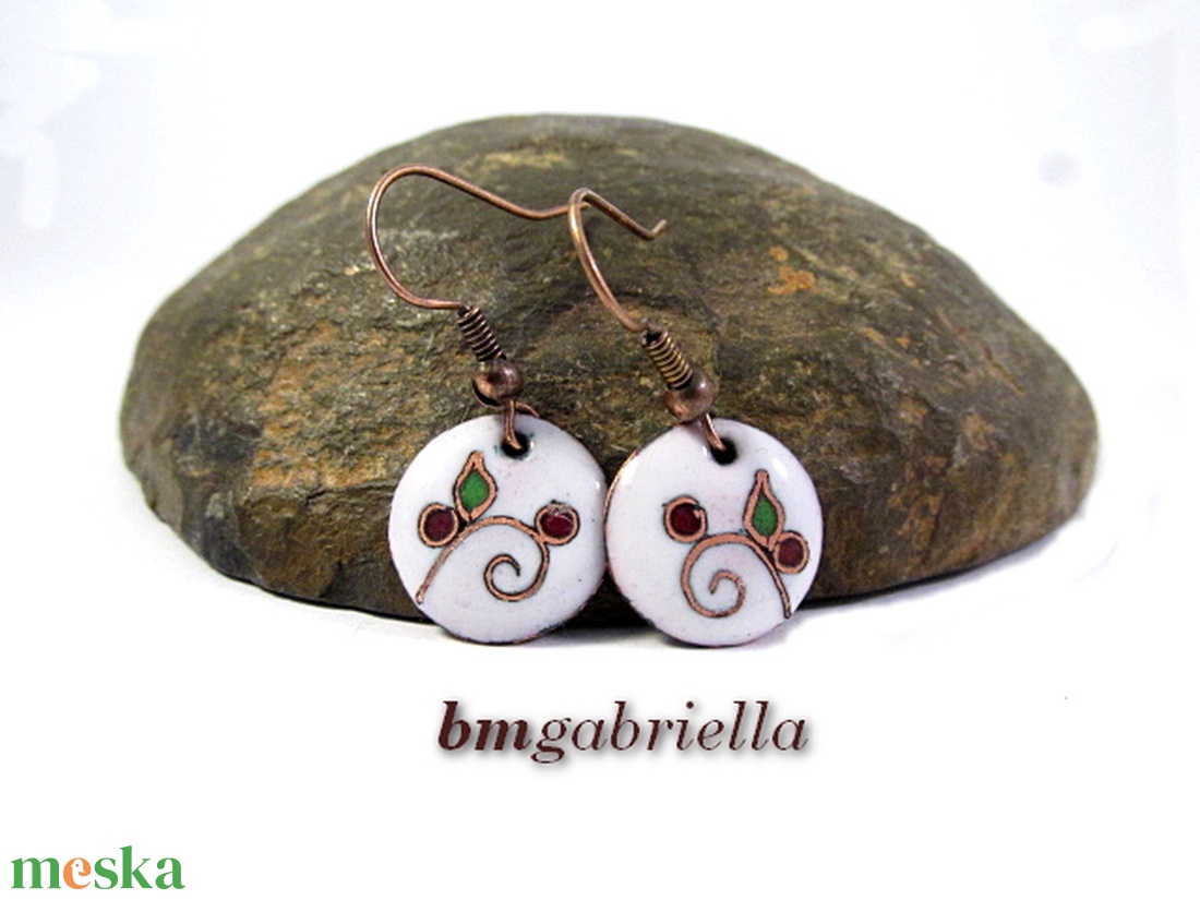 Termő ág - egyedi lógós kerek tűzzománc fülbevaló - ékszer - fülbevaló - lógós kerek fülbevaló - Meska.hu