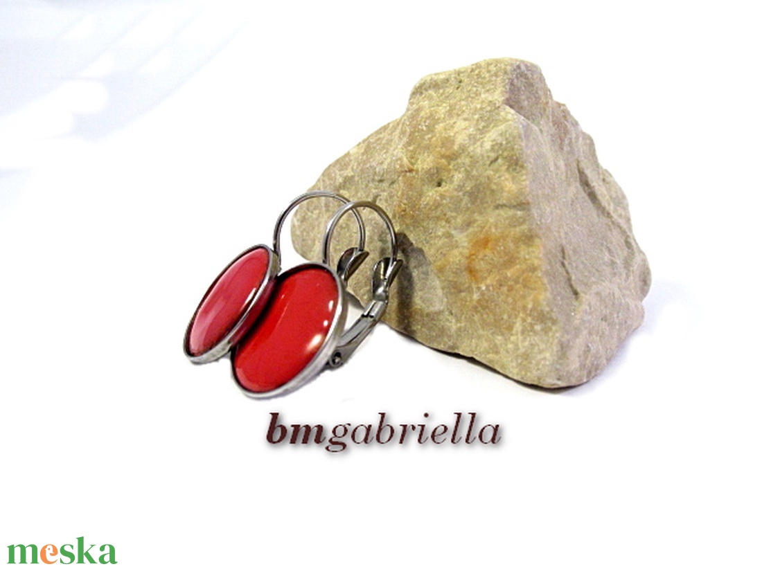 Tűzzománc fülbevaló - nemesacél, orvosi fém fülbevaló francia kapoccsal, piros tűzzománc betéttel - ékszer - fülbevaló - lógó fülbevaló - Meska.hu