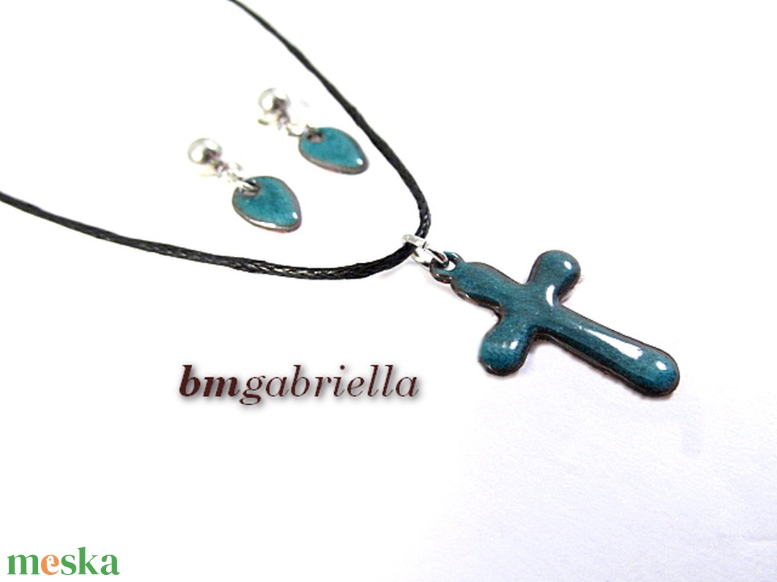 Tűzzománc ékszerszett - sötét türkiz kereszt medál és bedugós csepp fülbevaló - ékszer - ékszerszett - Meska.hu