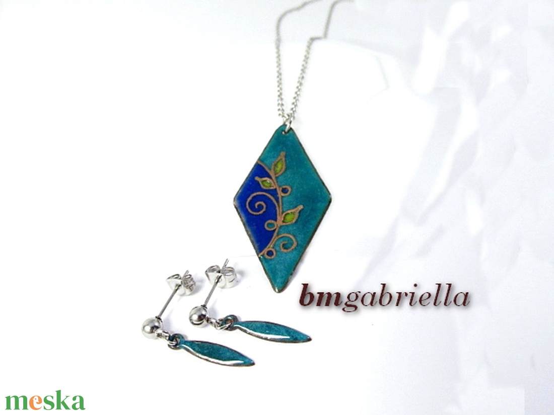 Egyedi ékszerszett -  tűzzománc fülbevaló és nyaklánc nemesacél láncon - ékszer - ékszerszett - Meska.hu